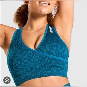 ✨Gymshark Adapt Seamless Animal Print Sports Bra Size S